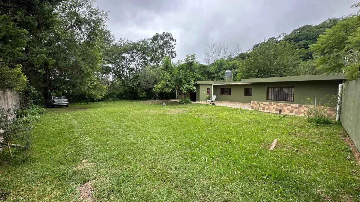 VENTA EXCELENTE PROPIEDAD EN LOS ALISOS foto 5