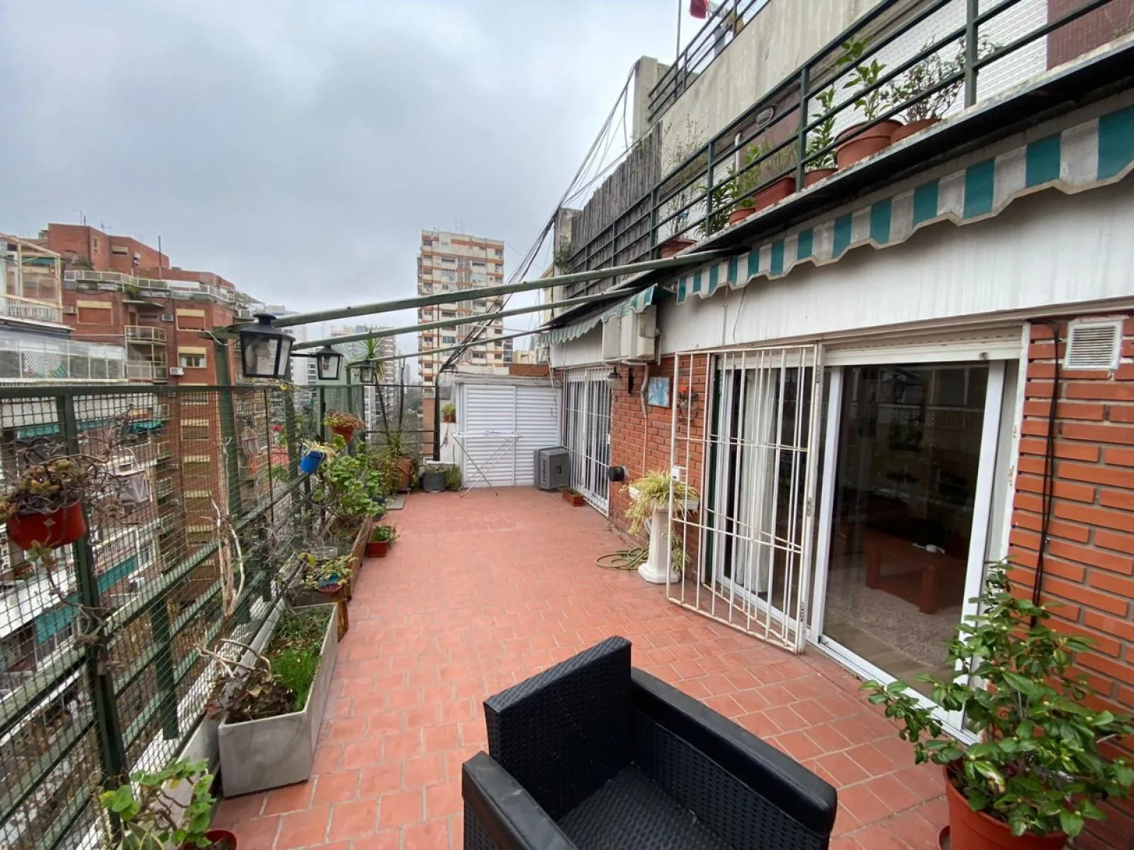 Excelente 3 ambientes con Balcon Aterrazado foto 3