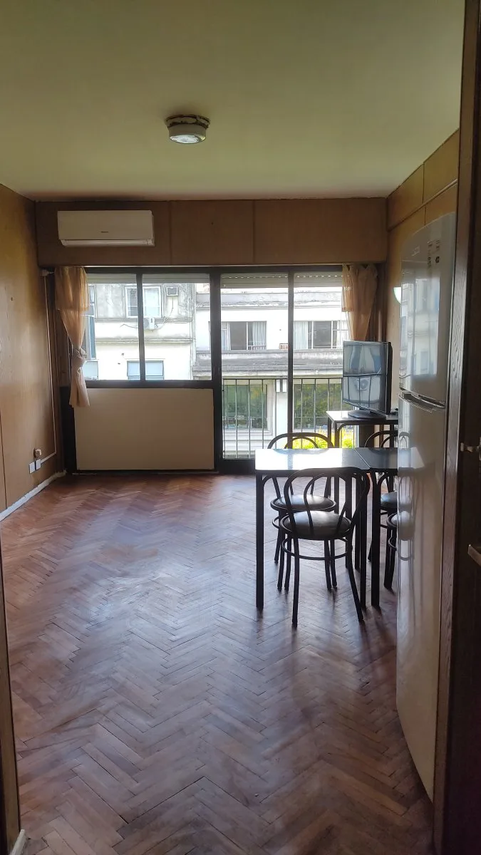 Se alquila un departamento de 3 ambientes amoblado - Barrio Norte