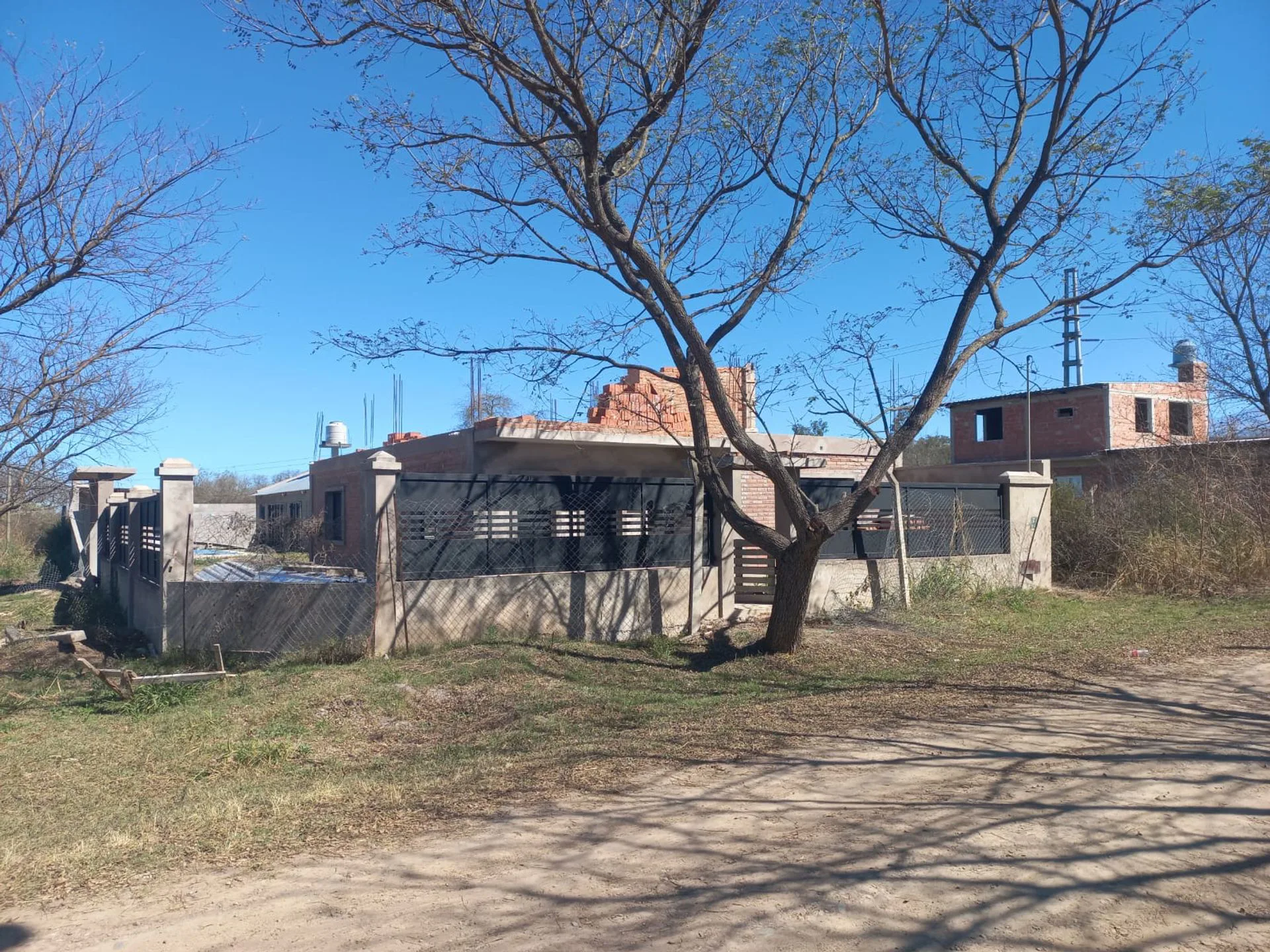 VENTA CASA JARDINES DEL CEIBAL foto 3