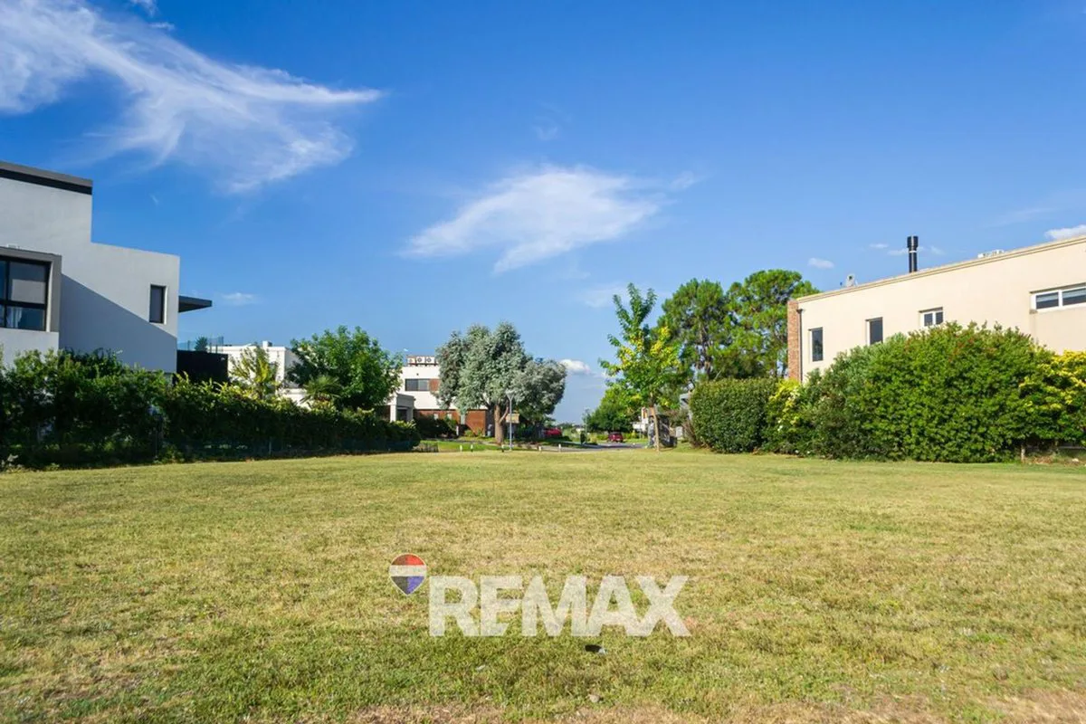 LOTE EN VENTA BARRIO TERRALAGOS CANNING foto 2