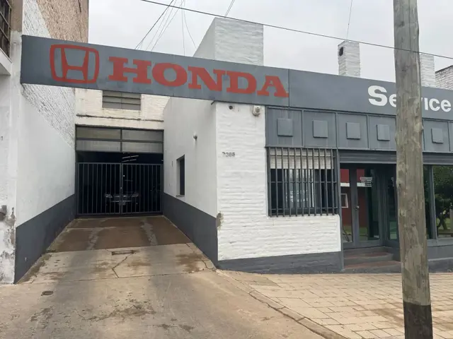 VENTA GALPON BARRIO ALTO ALBERDI DEAN FUNES 3385