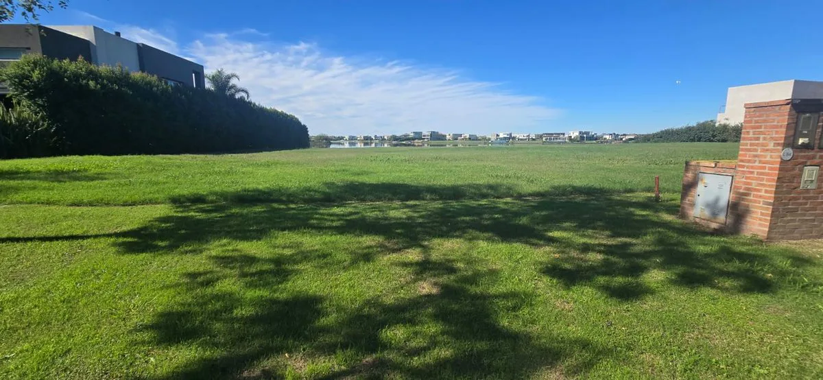 VENTA Lote en Barrio Marinas, Puertos, FINANCIADO foto 2