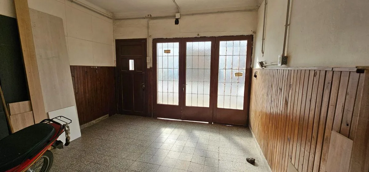 VENTA CASA PH - DE 2 DORMITORIOS, COCHERA Y PATIO foto 4