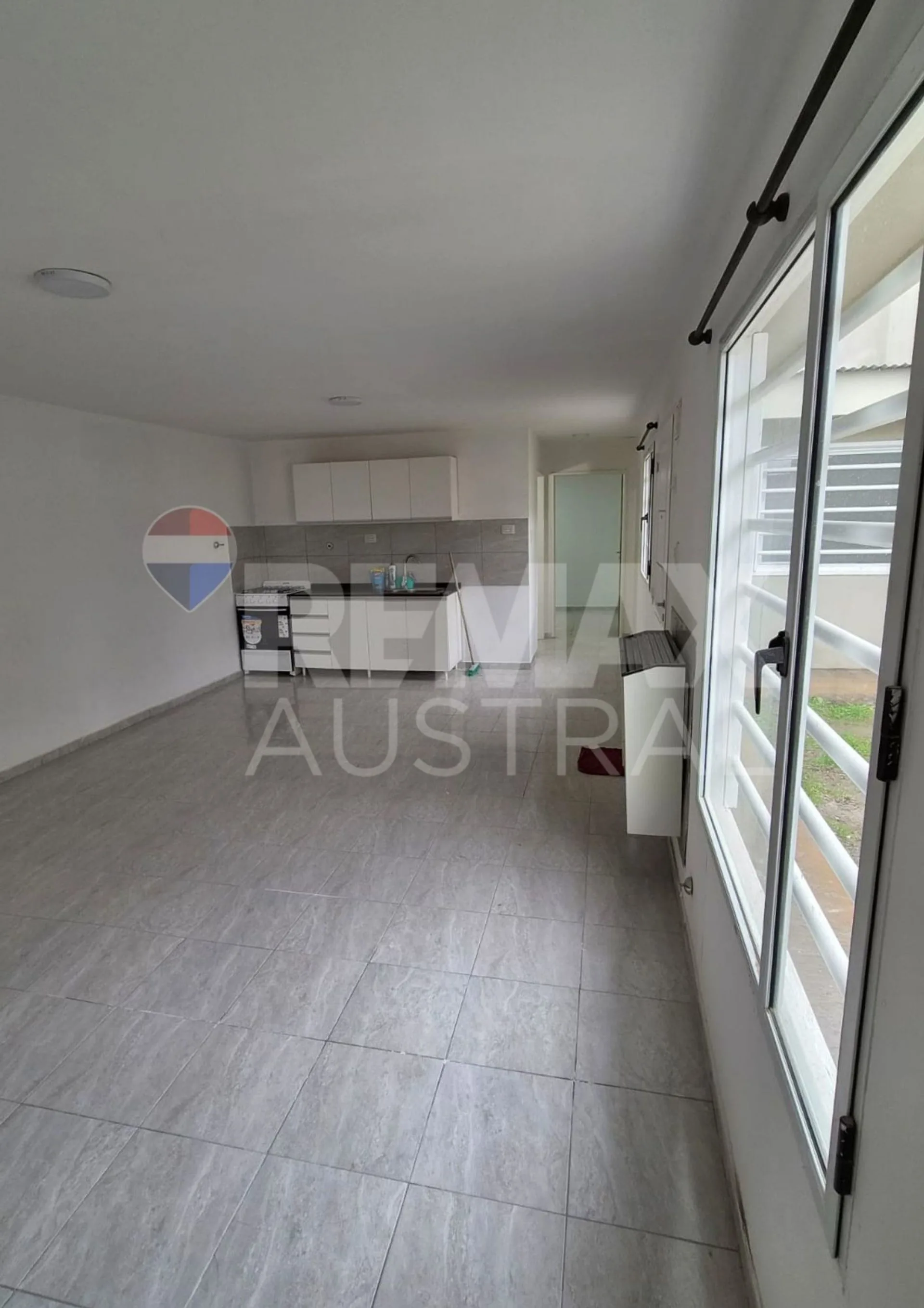 DOS CASAS DE 2 DORMITORIOS-KM 5 COMODORO RIVADAVIA foto 4