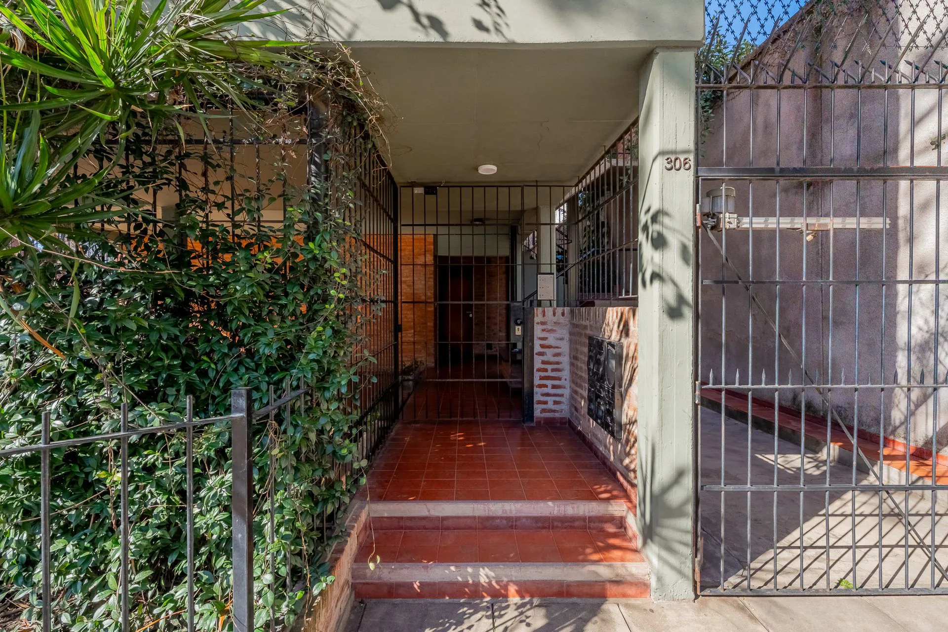 DEPARTAMENTO 2 AMBIENTES EN VENTA EN SAN ISIDRO foto 3