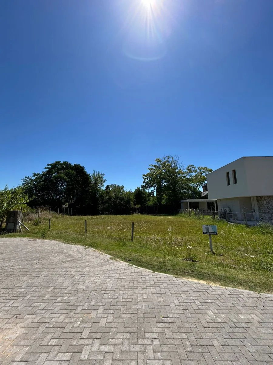 LOTE 711 M2 COUNTRY CLUB PRIV LOMA VERDE ESCOBAR foto 3