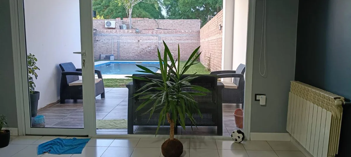 Venta Casa 4 dormis, garaje, piscina APTA CREDITO