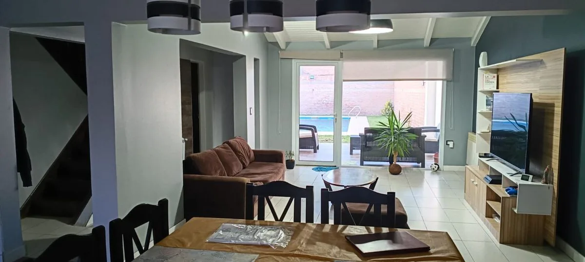 Venta Casa 4 dormis, garaje, piscina APTA CREDITO foto 5