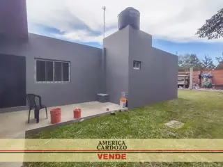 CASA CON DOS LOCALES A ESTRENAR 4 AMBIENTES, GRAL. RODRIGUEZ foto 5
