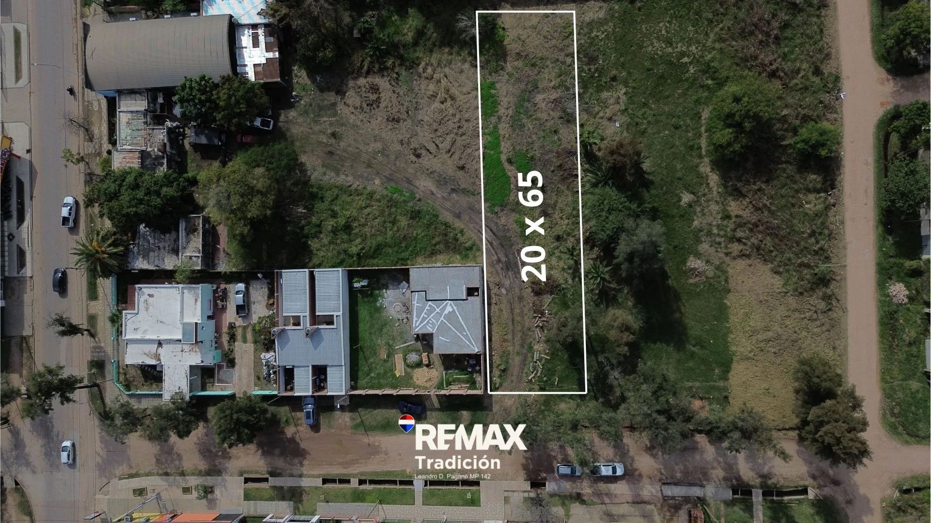 Terreno en venta Sáenz Peña, Zona comercial 1300 foto 2