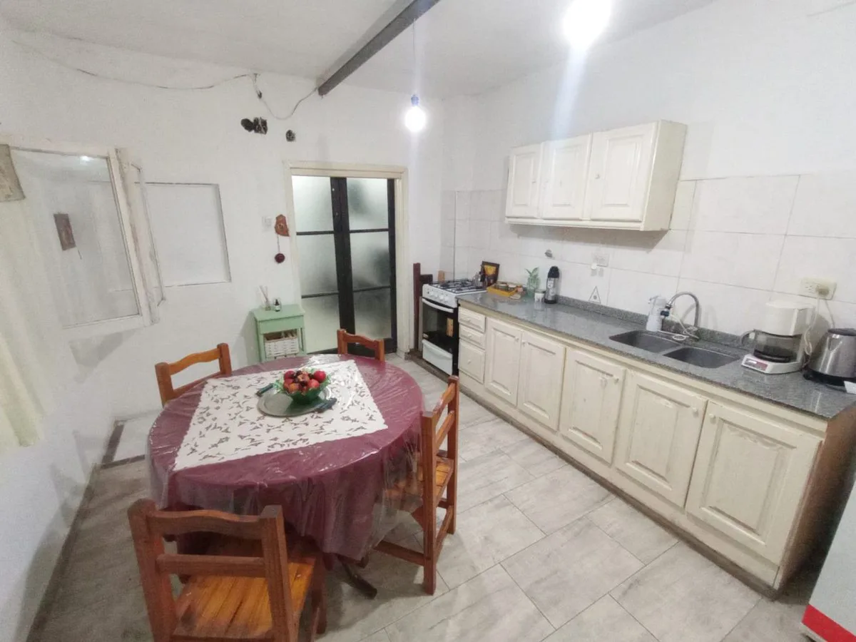 CASA 2 AMBIENTES EN VENTA SAN JUSTO foto 2