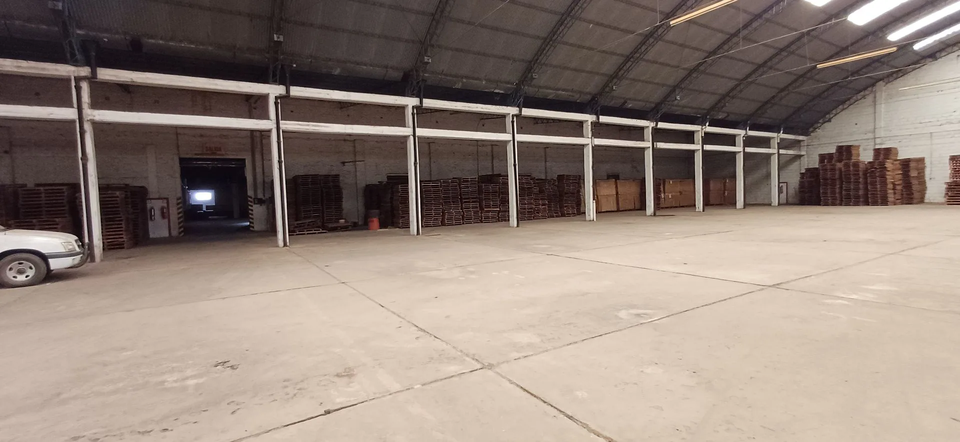 Galpon en Alquiler - 3872m² foto 5