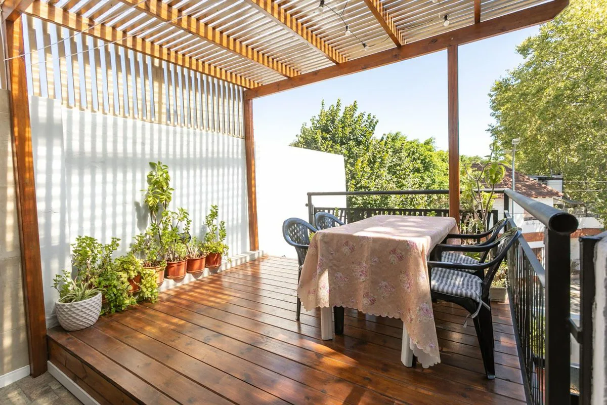 VENTA CASA 3 AMBIENTES QUINCHO PARRILLA TERRAZAS foto 2