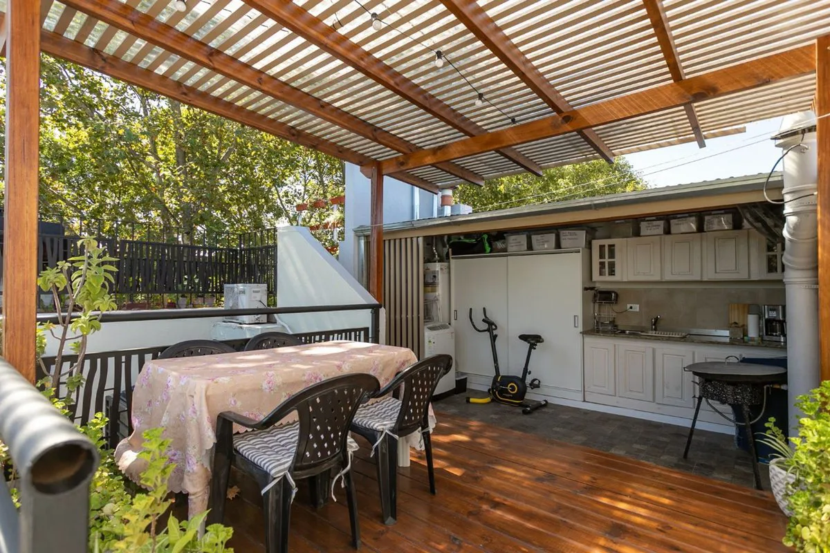 VENTA CASA 3 AMBIENTES QUINCHO PARRILLA TERRAZAS foto 3