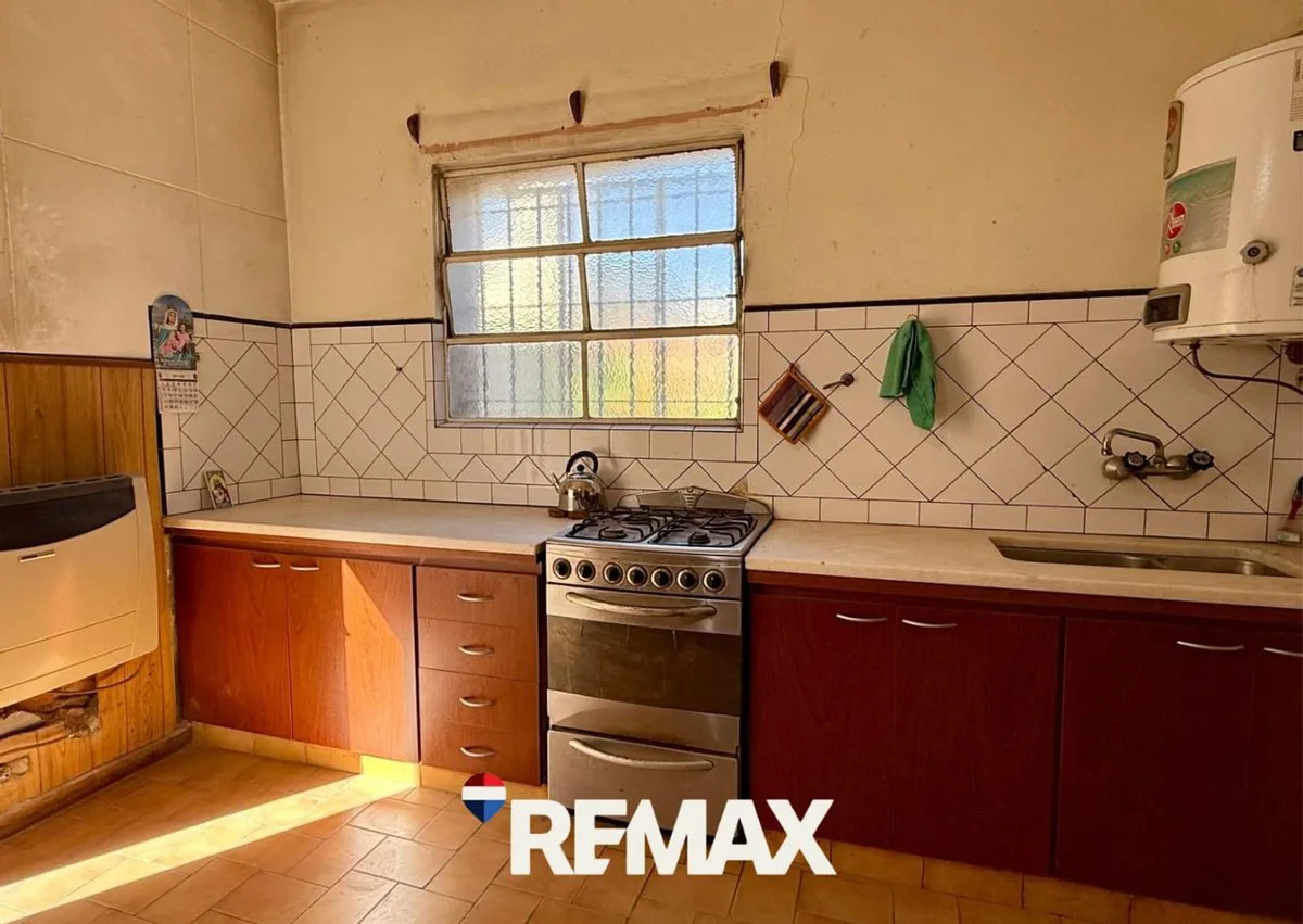 VENTA CASA A REFACCIONAR FALCON AL 600 foto 4