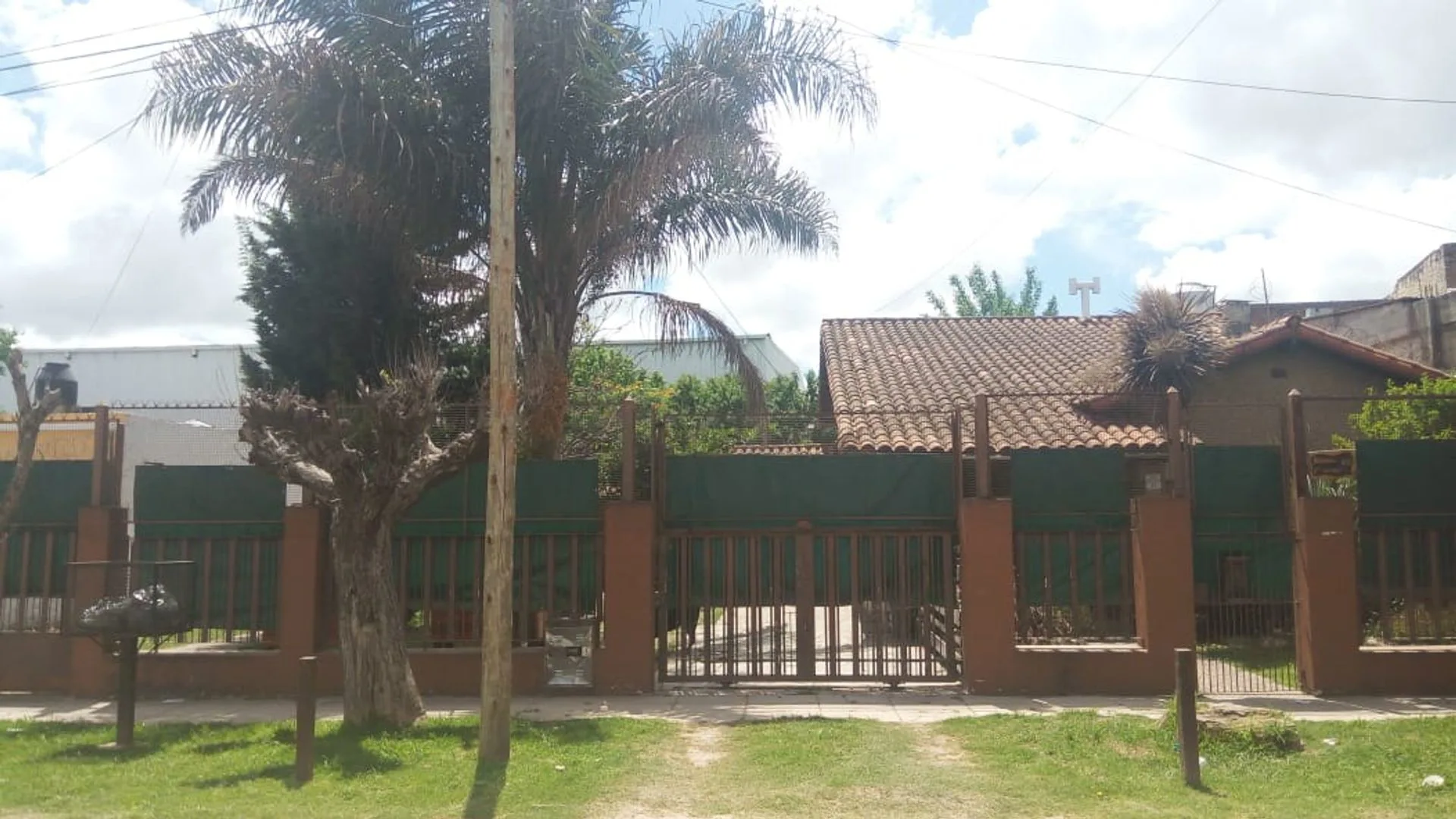 Venta lote ideal inversor 860 mts2. Bajó de Precio foto 2