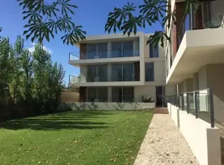 ALQUILER - DEPARTAMENTO 2 AMBIENTES CON BALCON Y COCHERA ITUZAINGO foto 1