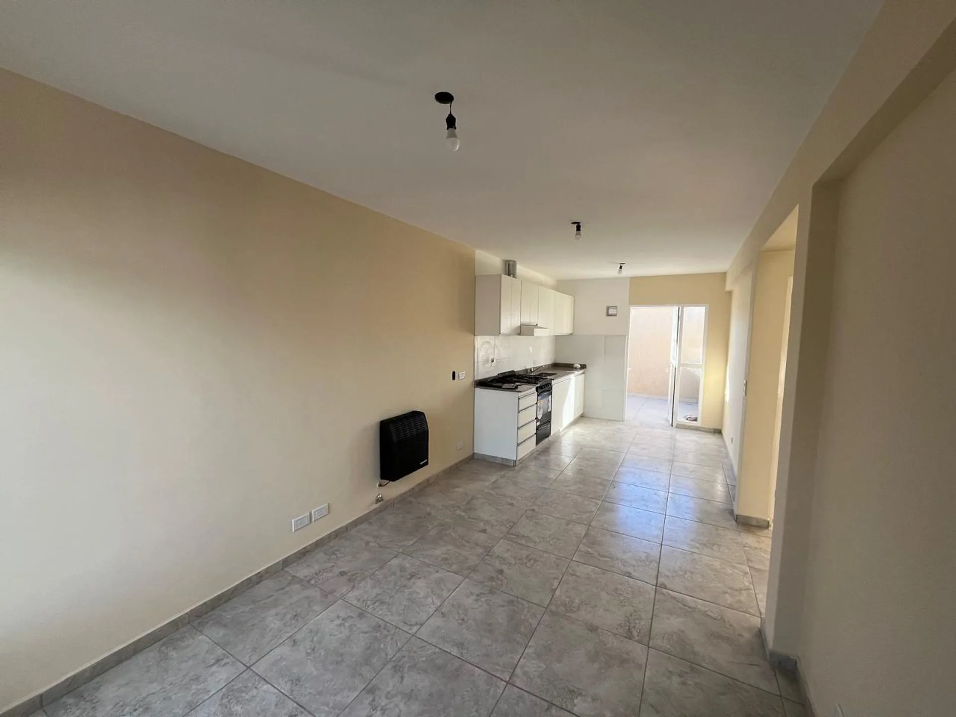 Departamento a estrenar se alquila en Carrodilla foto 4