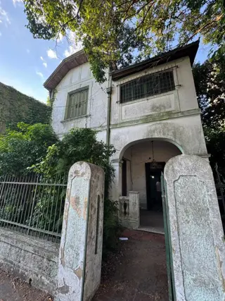 Oportunidad Casa a Refaccionar Emprendimiento Inmobiliario foto 3