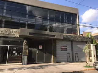 IMPERDIBLE!!! LOCAL A ESTRENAR FRENTE AL CLUB ARGENTINO DE CASTELAR. foto 1