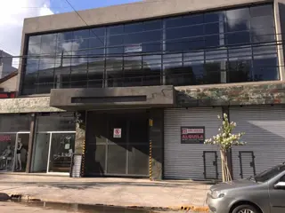 IMPERDIBLE!!! LOCAL A ESTRENAR FRENTE AL CLUB ARGENTINO DE CASTELAR. foto 4