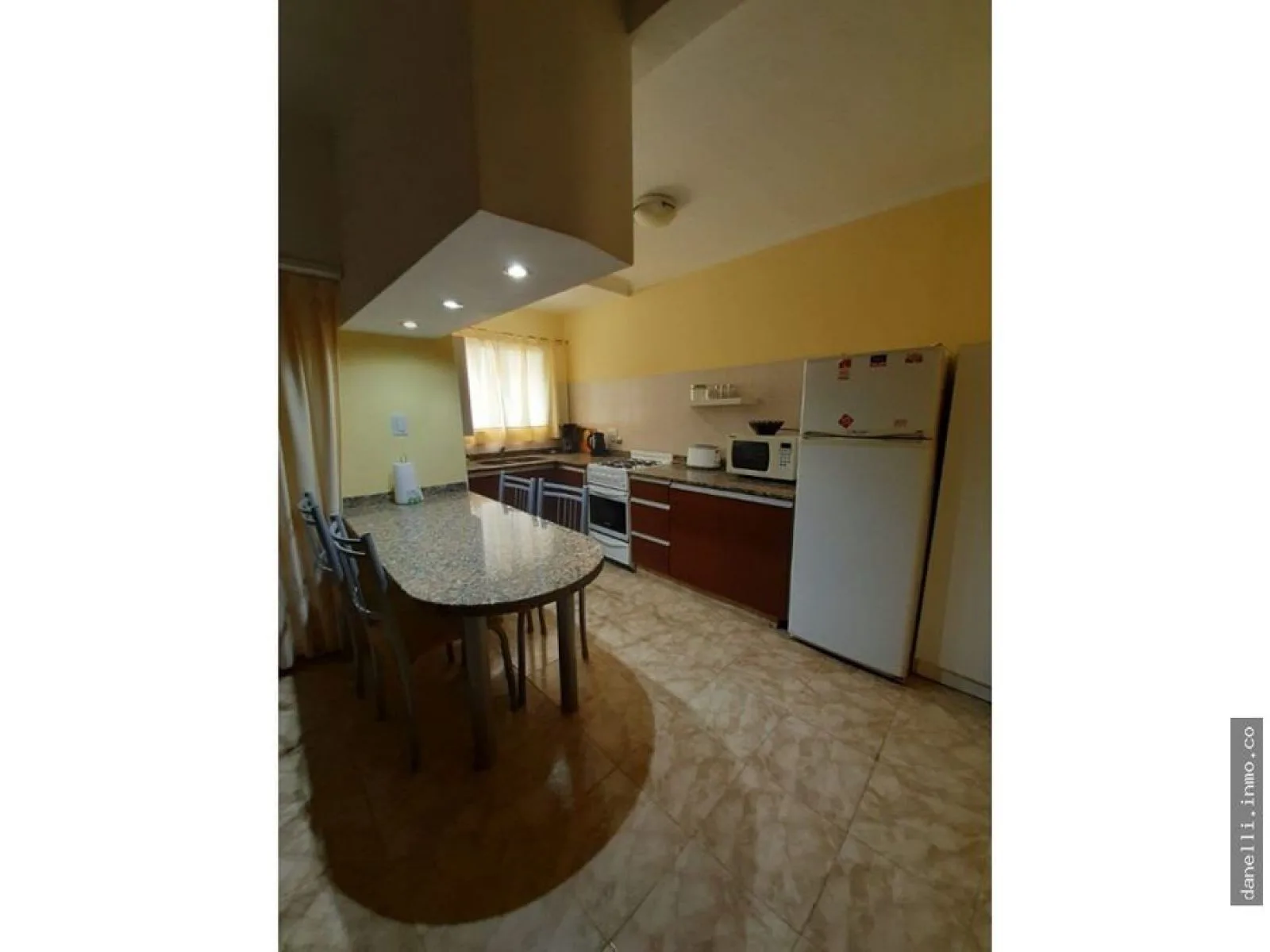 Rear-Facing 1-Bedroom Apartment with Parking in Miramar, Solymar Building – photo 6 of 22
