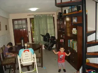 Duplex en Venta en Castelar, Morón, Buenos Aires foto 2