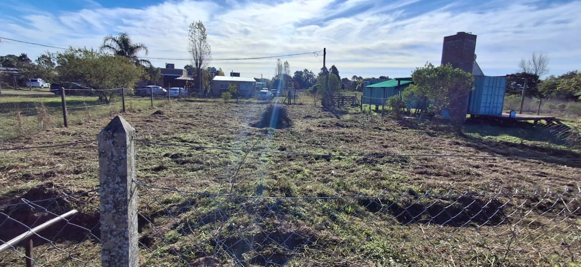 VENTA TERRENO EN FARO DEL LEYES foto 2
