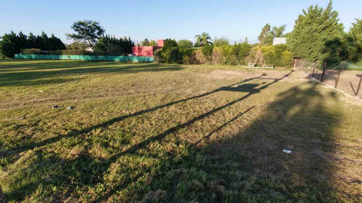 VENTA TERRENO CASONAS DEL BOSQUE foto 2