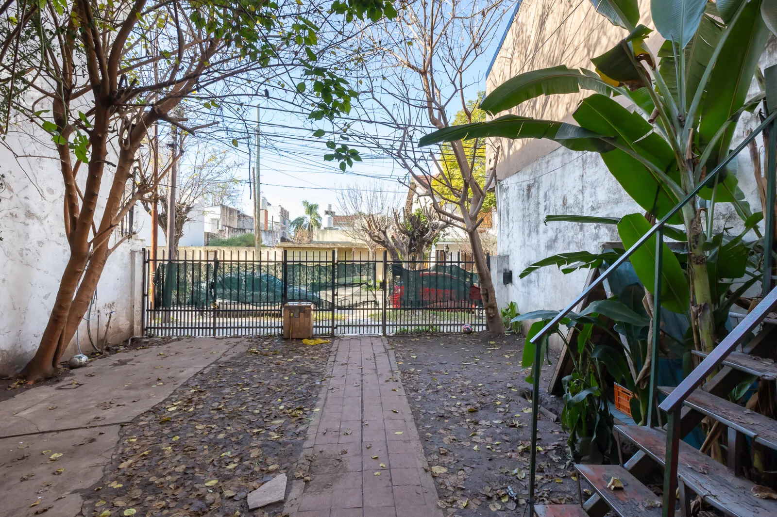 Venta casa 3 ambientes en Martín Coronado+ Depto 2 ambientes foto 2