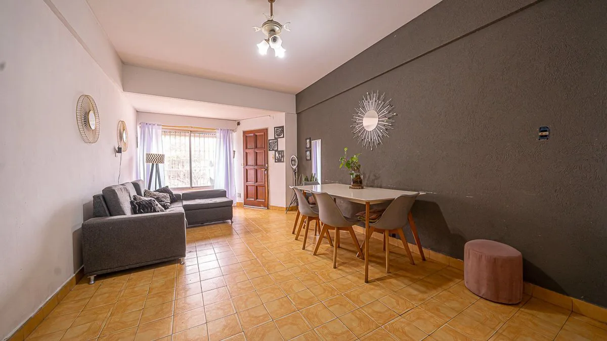 CASA EN VENTA OPORTUNIDAD INVERSION SAN JUSTO foto 2