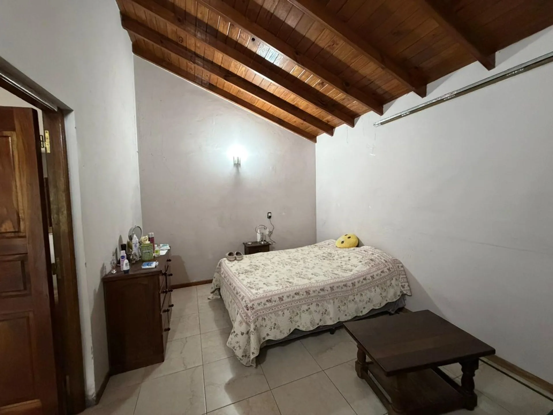 CASA VENTA 4 AMBIENTES VALERIA DEL MAR GAS NATURAL foto 5