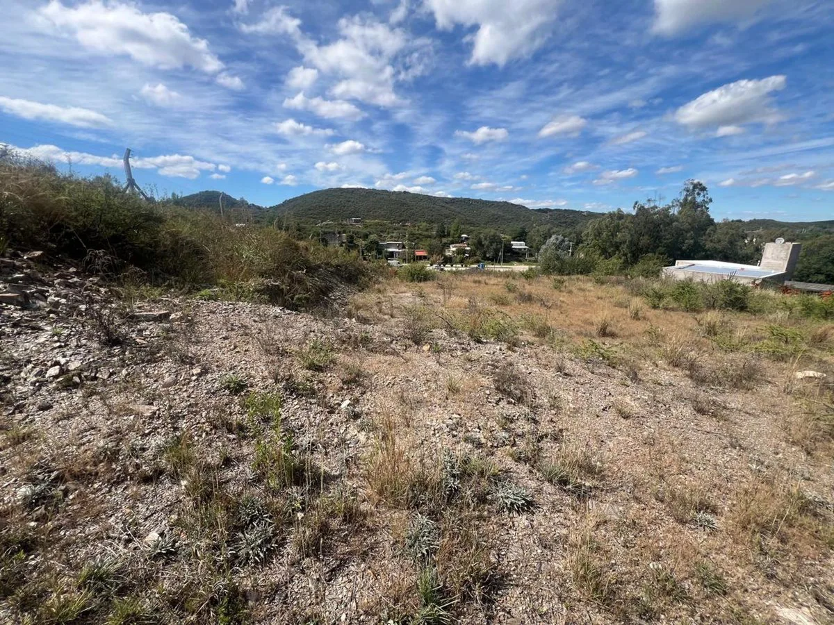 VENTA DE TERRENO EN  ALTURA CAMPO LA SIERRA foto 3