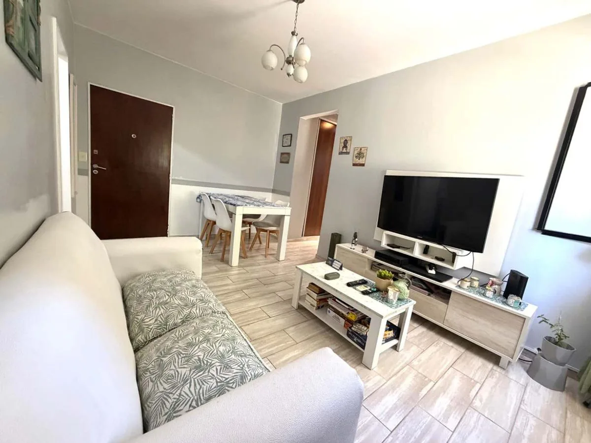 VENTA DEPARTAMENTO 3 AMBIENTES BELGRANO R foto 2
