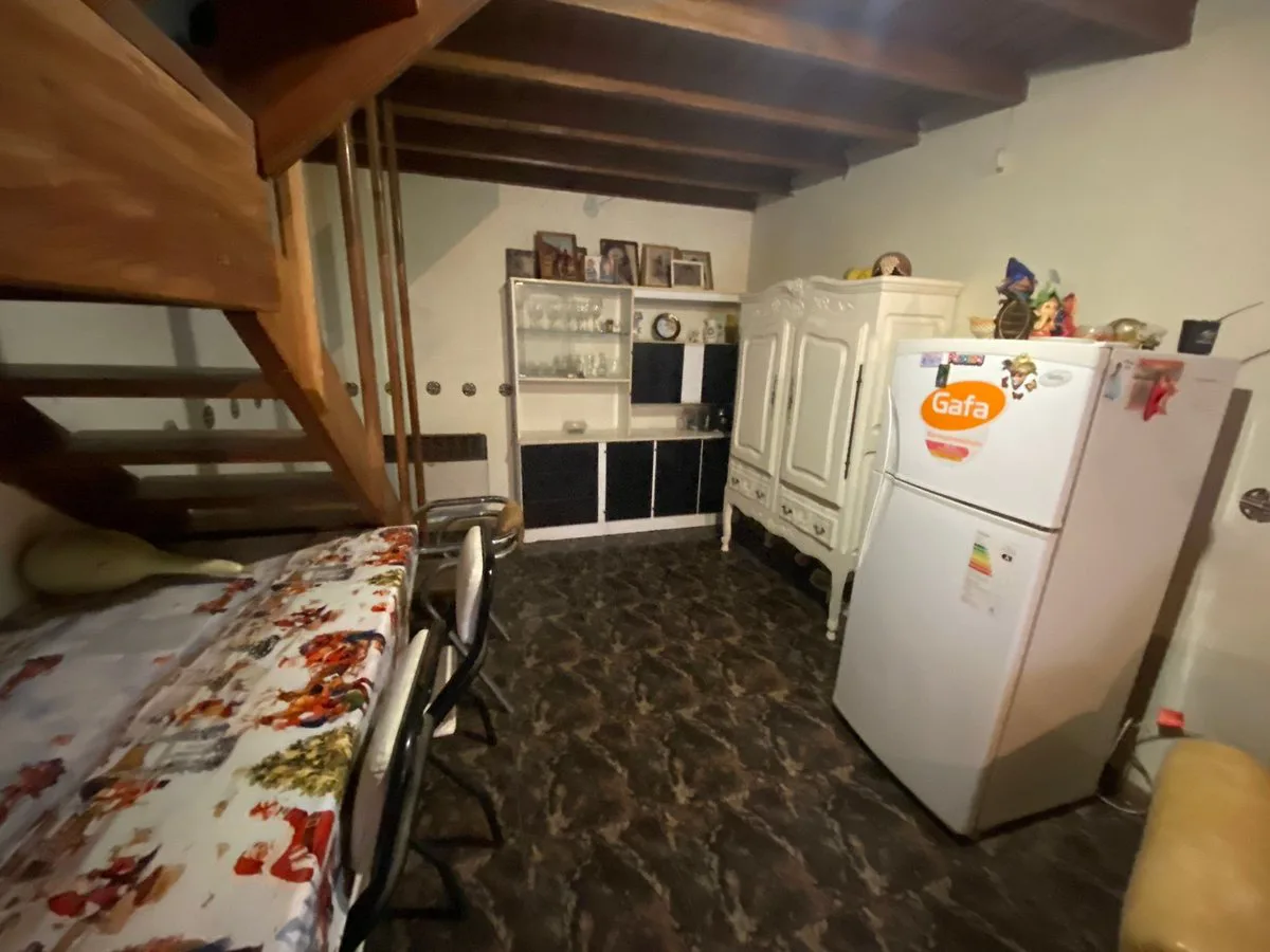 VENTA CASA 4 AMB CON PARQUE Y COCHERA MALVINAS ARG foto 2