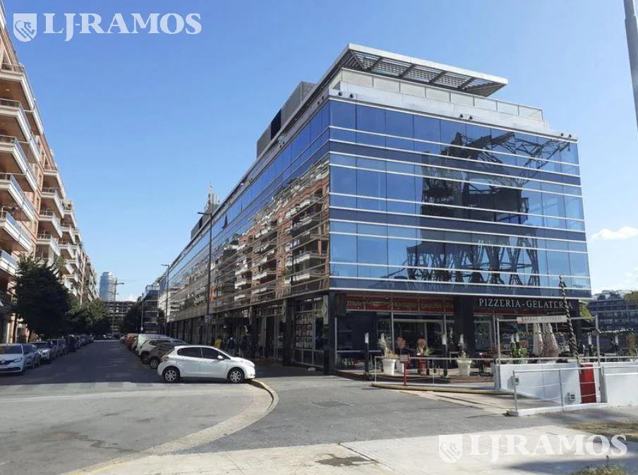 Alquiler de oficina de 131 m2 en Puerto Madero foto 2