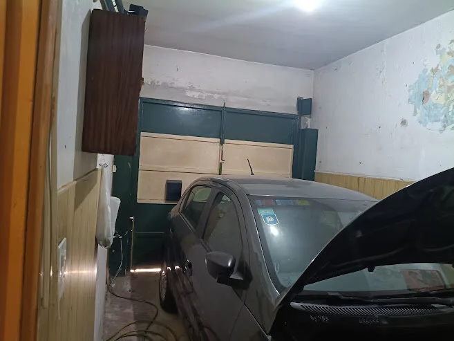 VILLA BALLESTER Zona Jumbo S.M. Ph 2 amb, dependencias y con cochera foto 4