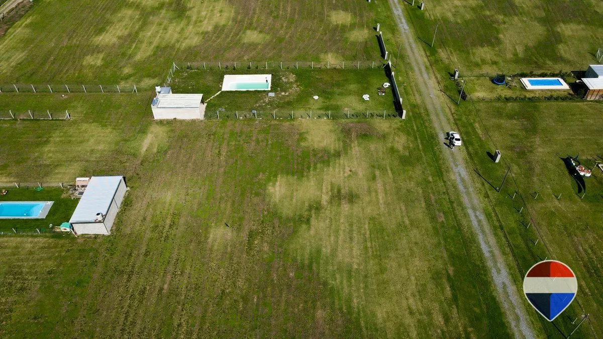 LOTE EN VENTA MERLO, BARRIO LAS ROSAS foto 4