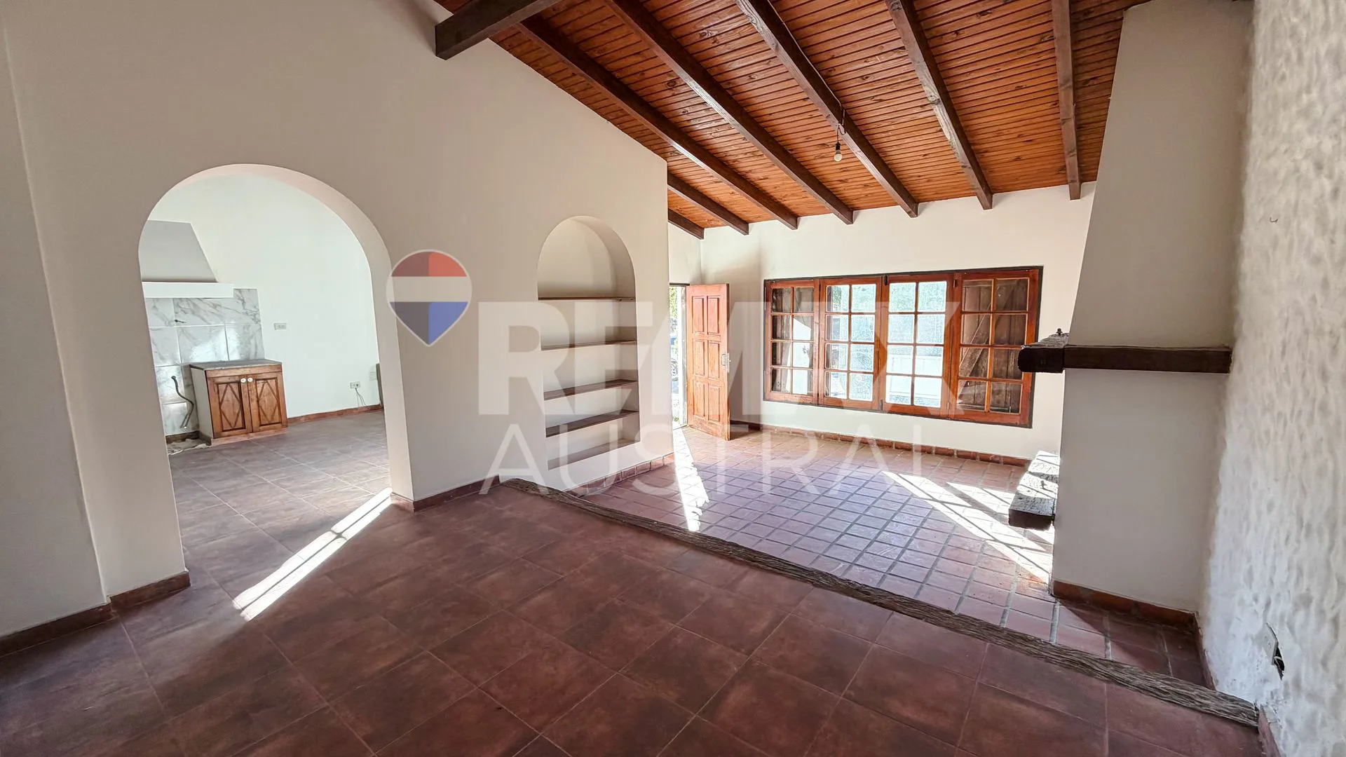 CASA de 3 DORMITORIOS BARRIO PUEYRREDÓN foto 3
