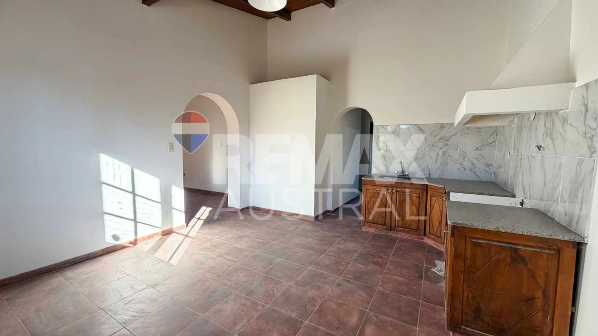 CASA de 3 DORMITORIOS BARRIO PUEYRREDÓN foto 4