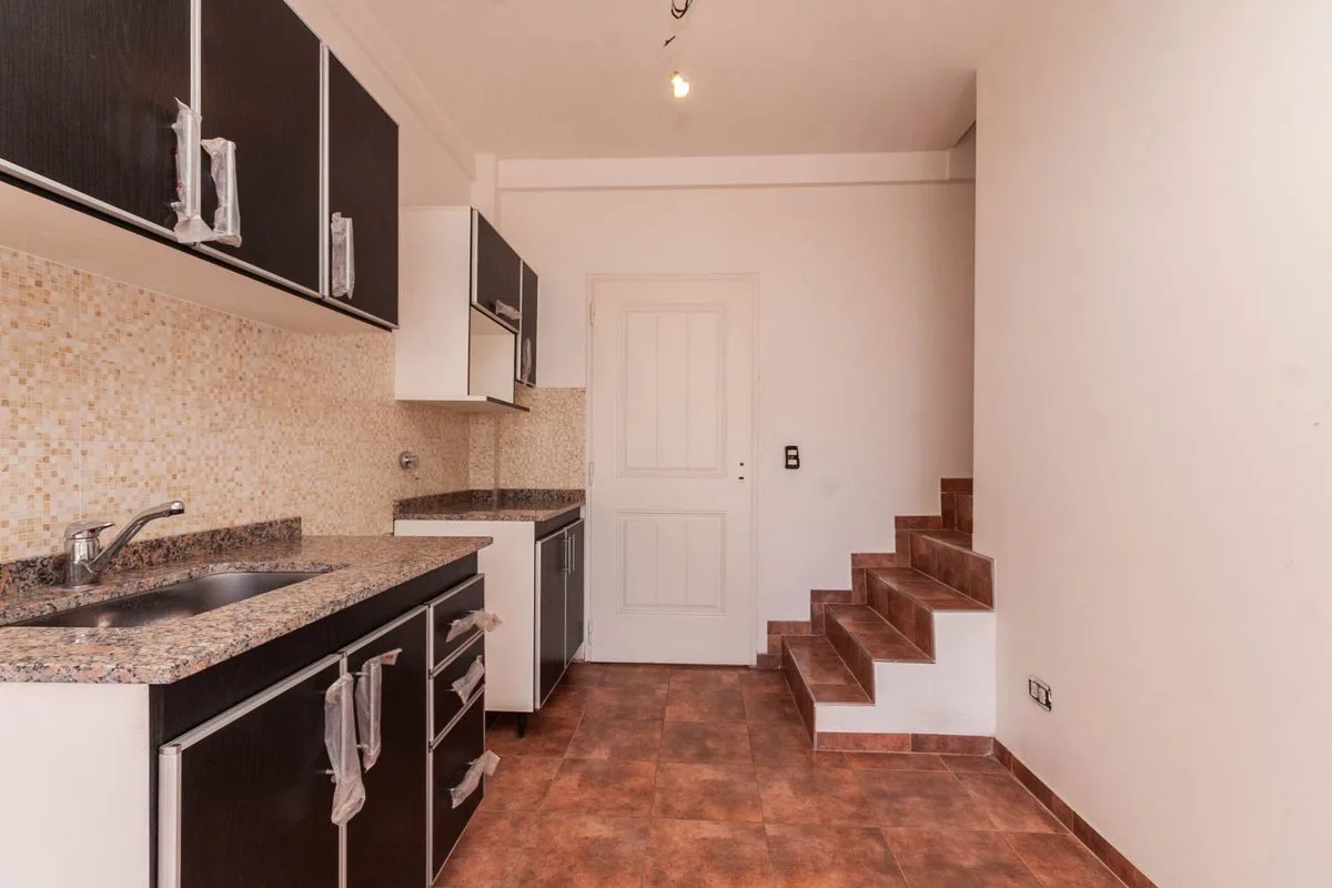 VENTA DEPARTAMENTO 3 AMB LANUS O A ESTRENAR foto 4