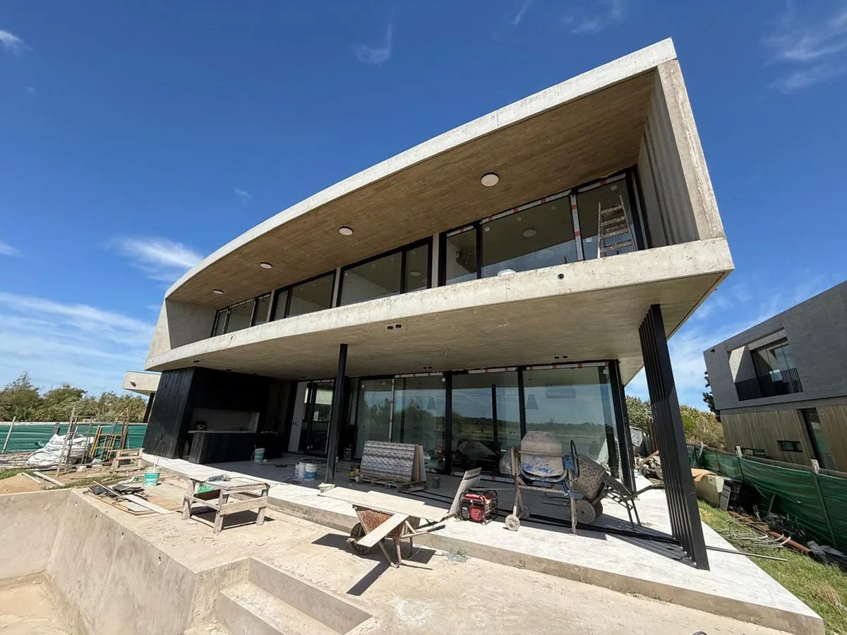 VENTA CASA PUERTOS DEL LAGO MUELLES ESCOBAR foto 2