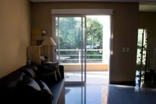 Excelente casa en zona tridente con terraza, quincho y garage.. Casa en Venta. foto 1