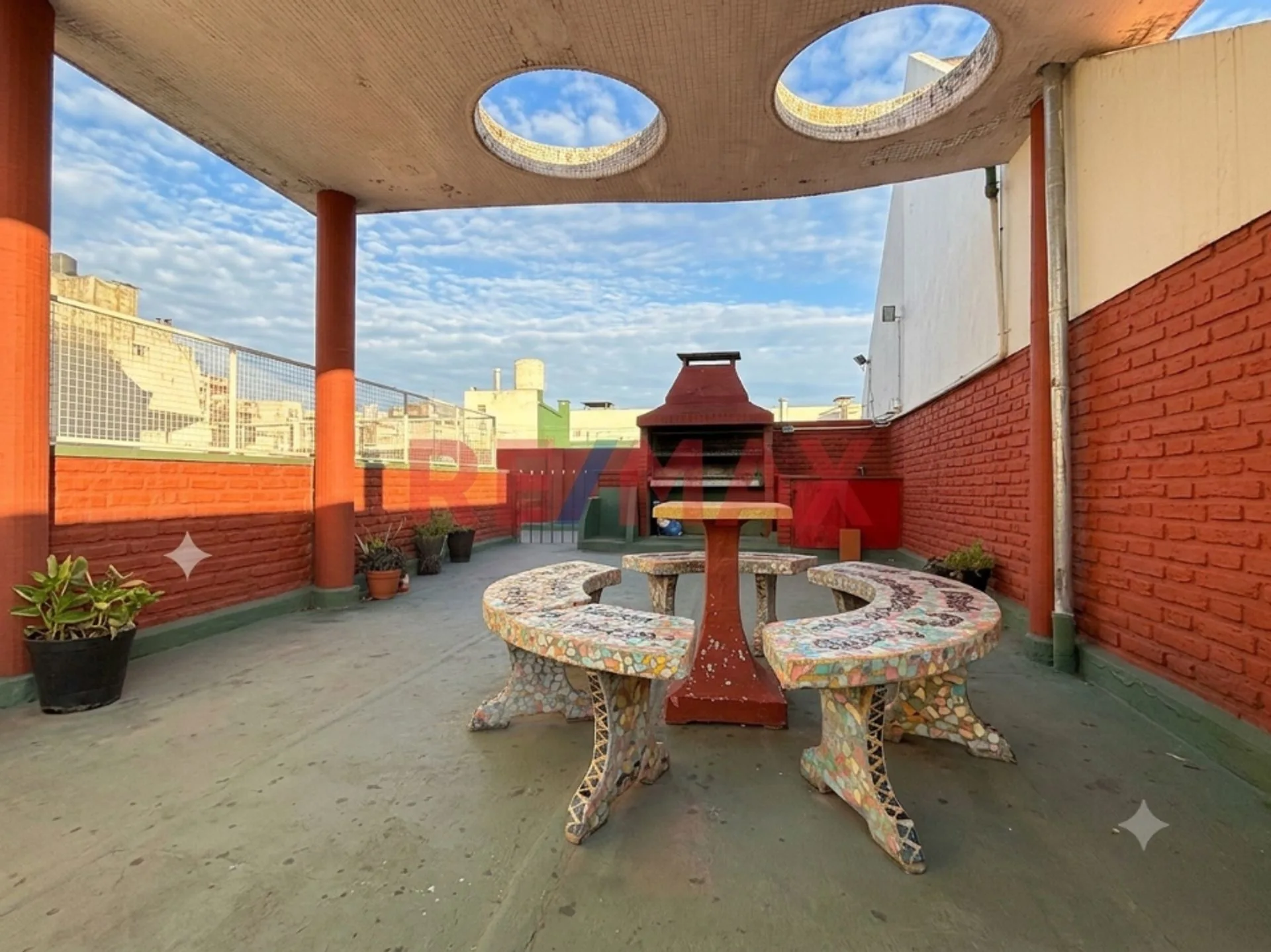 VENTA PH 4 AMBIENTES C TERRAZA PROPIA EN CABALLITO foto 2