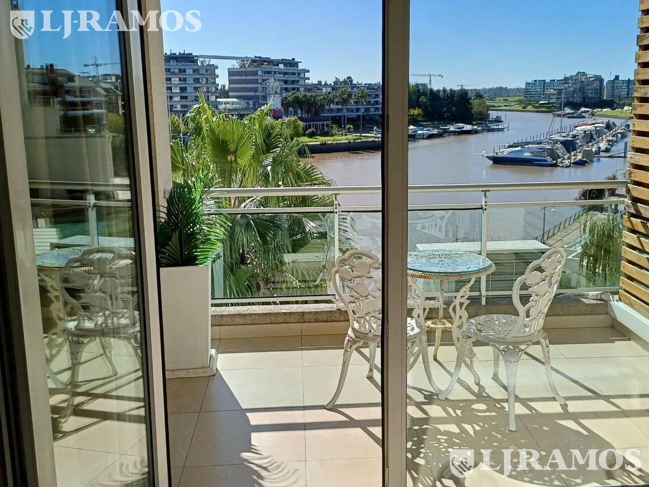 Departamento en venta de 2 amb en  Wyndham Nordelta foto 2