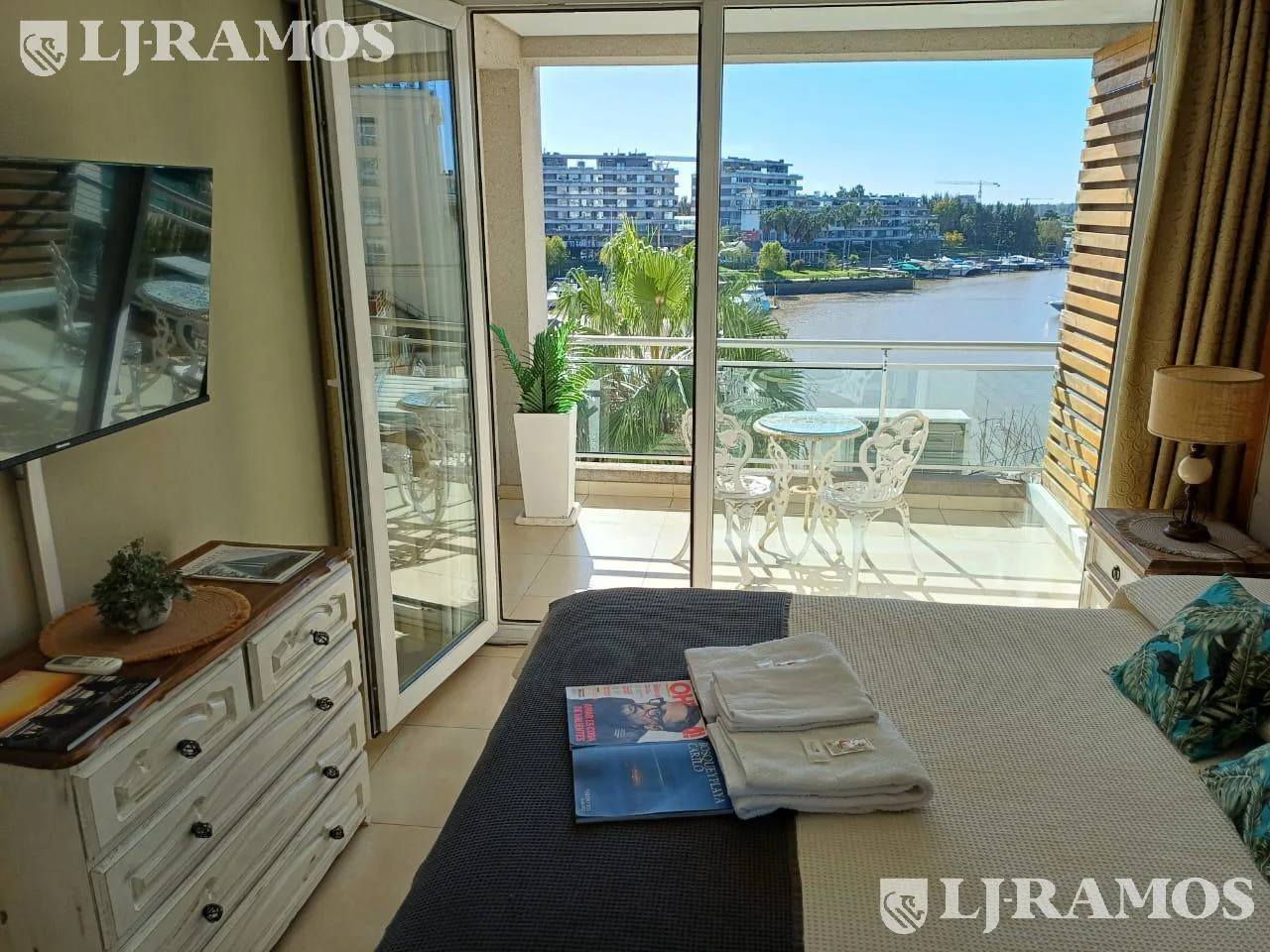 Departamento en venta de 2 amb en  Wyndham Nordelta foto 3