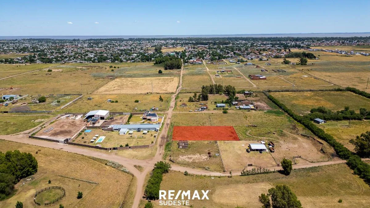 VENTA TERRENO 2600MTS PUNTA ALTA foto 4