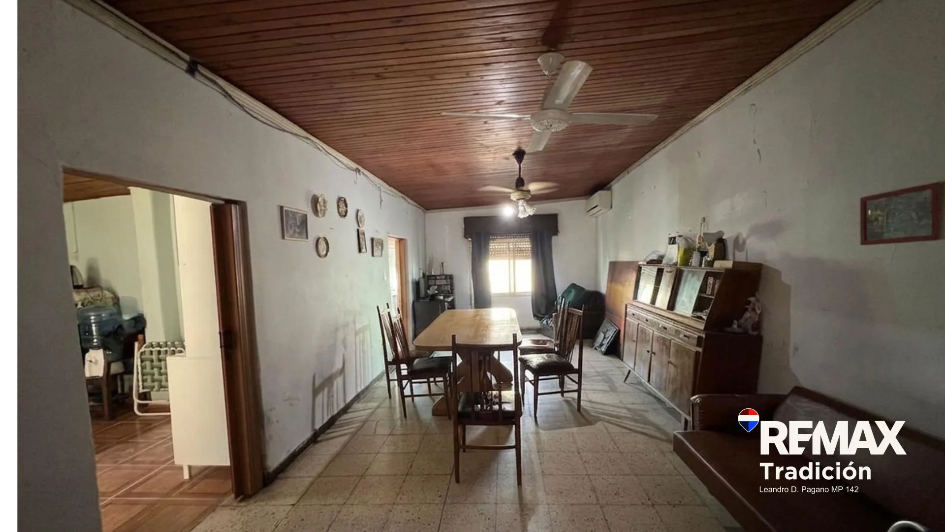 CASA EN VENTA - 2 DORMITORIOS - ZONA UNNE foto 4