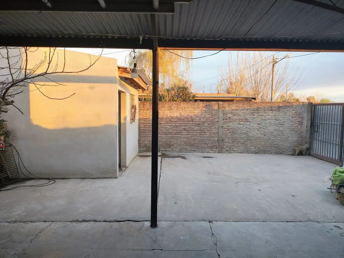 Venta Casa 4 Ambientes Ezeiza Patio/Parrilla foto 5